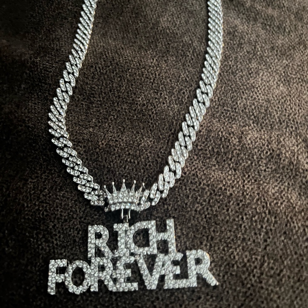 Rich Forever fine Jewelry